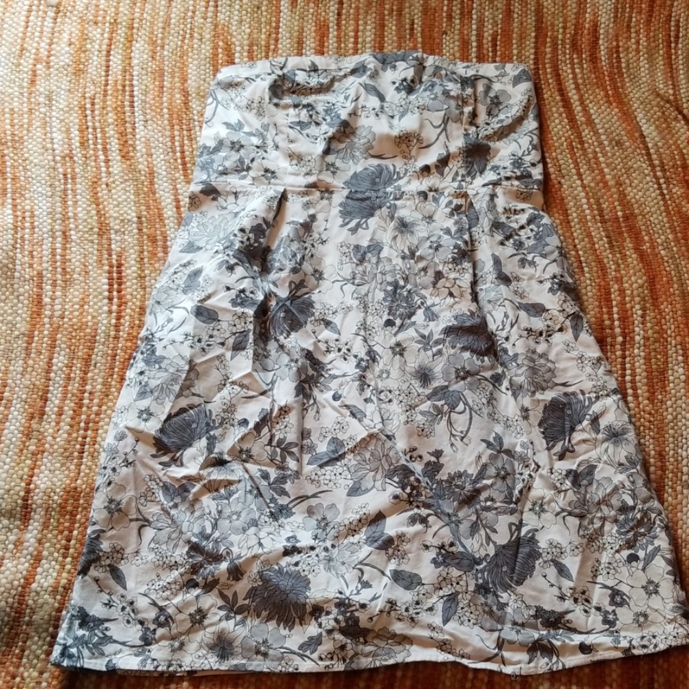 Womens old navy 16 strapless summer dress